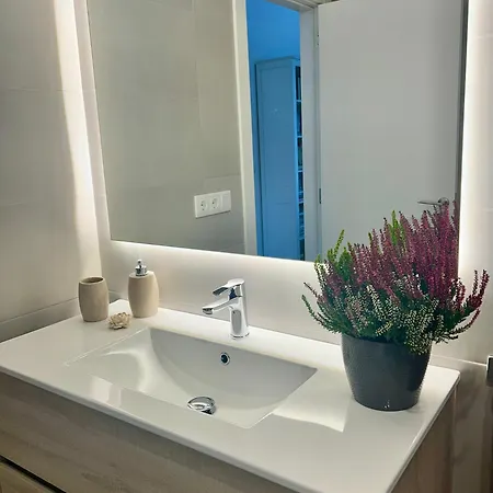 Modern Artistic With Mountain Views, Garden * Mondariz-Balneario