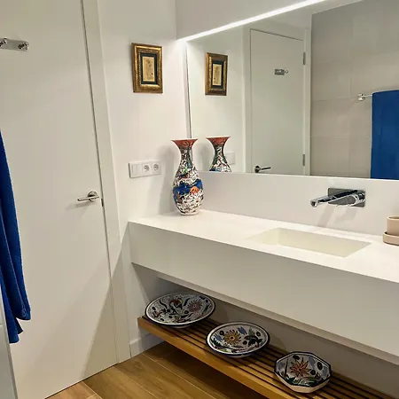 Modern Artistic With Mountain Views, Garden * Mondariz-Balneario