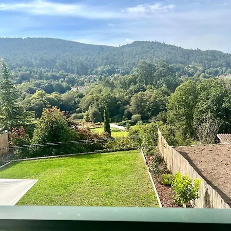 Villa Modern Artistic With Mountain Views, Garden Mondariz-Balneario